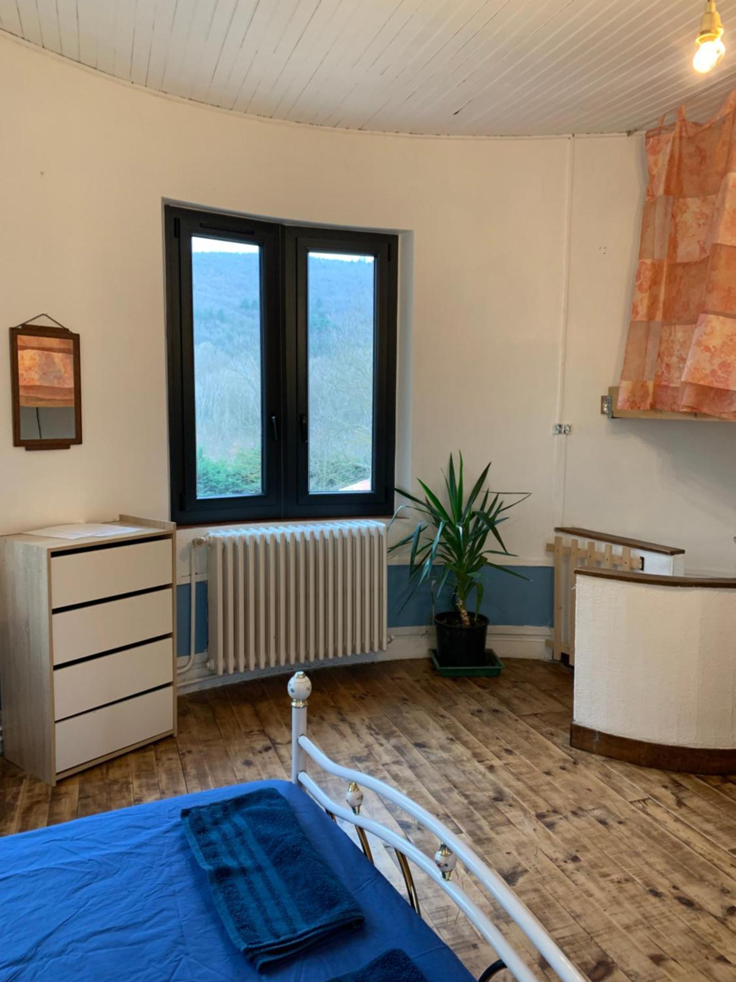 Les Favouilles - Gite & Chambres D Hotes Dauphin Quarto foto