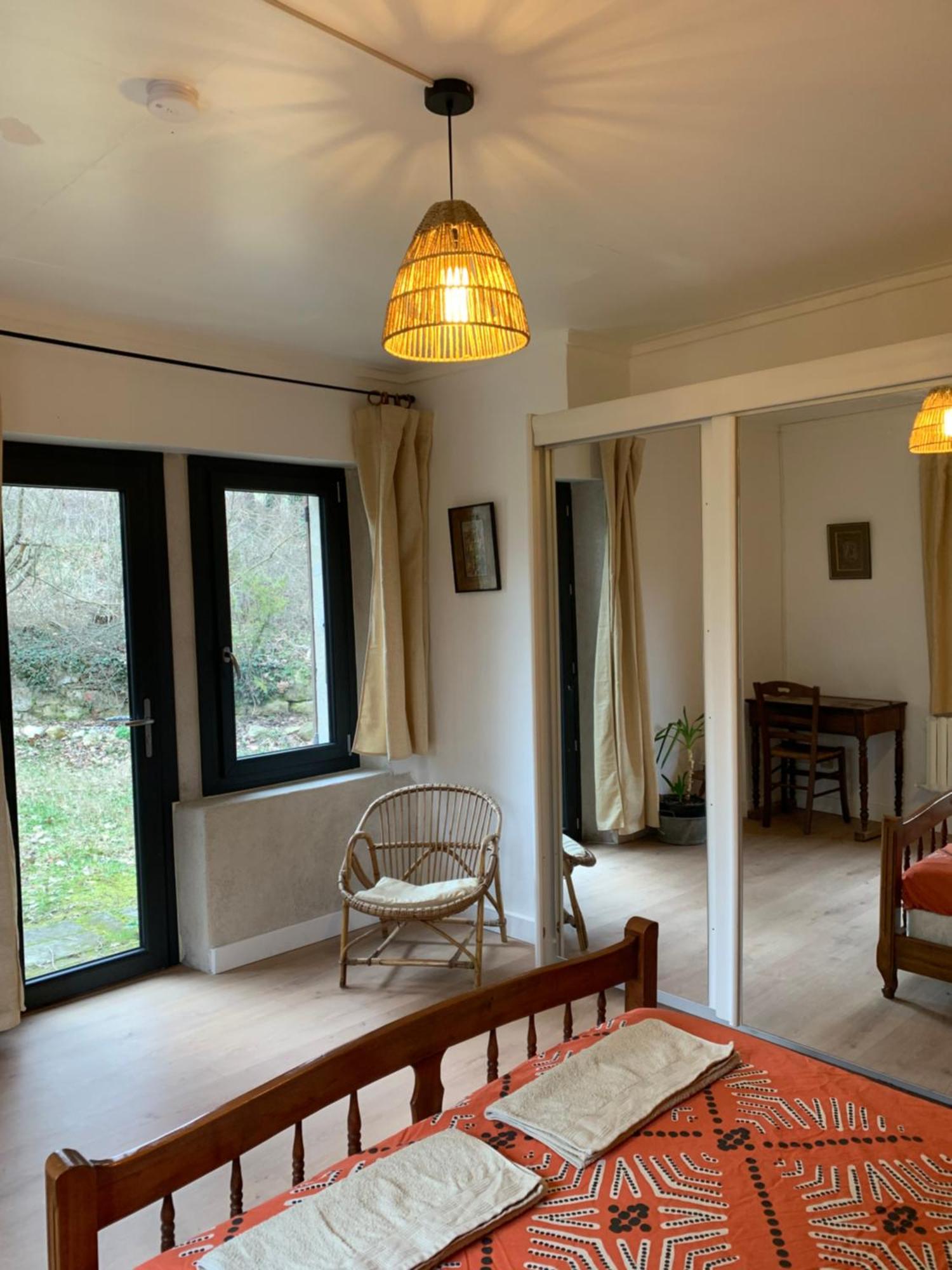 Les Favouilles - Gite & Chambres D Hotes Dauphin Exterior foto